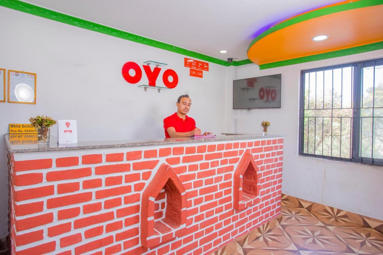 Oyo 276 White Orchid Resort Kathmandu Esterno foto